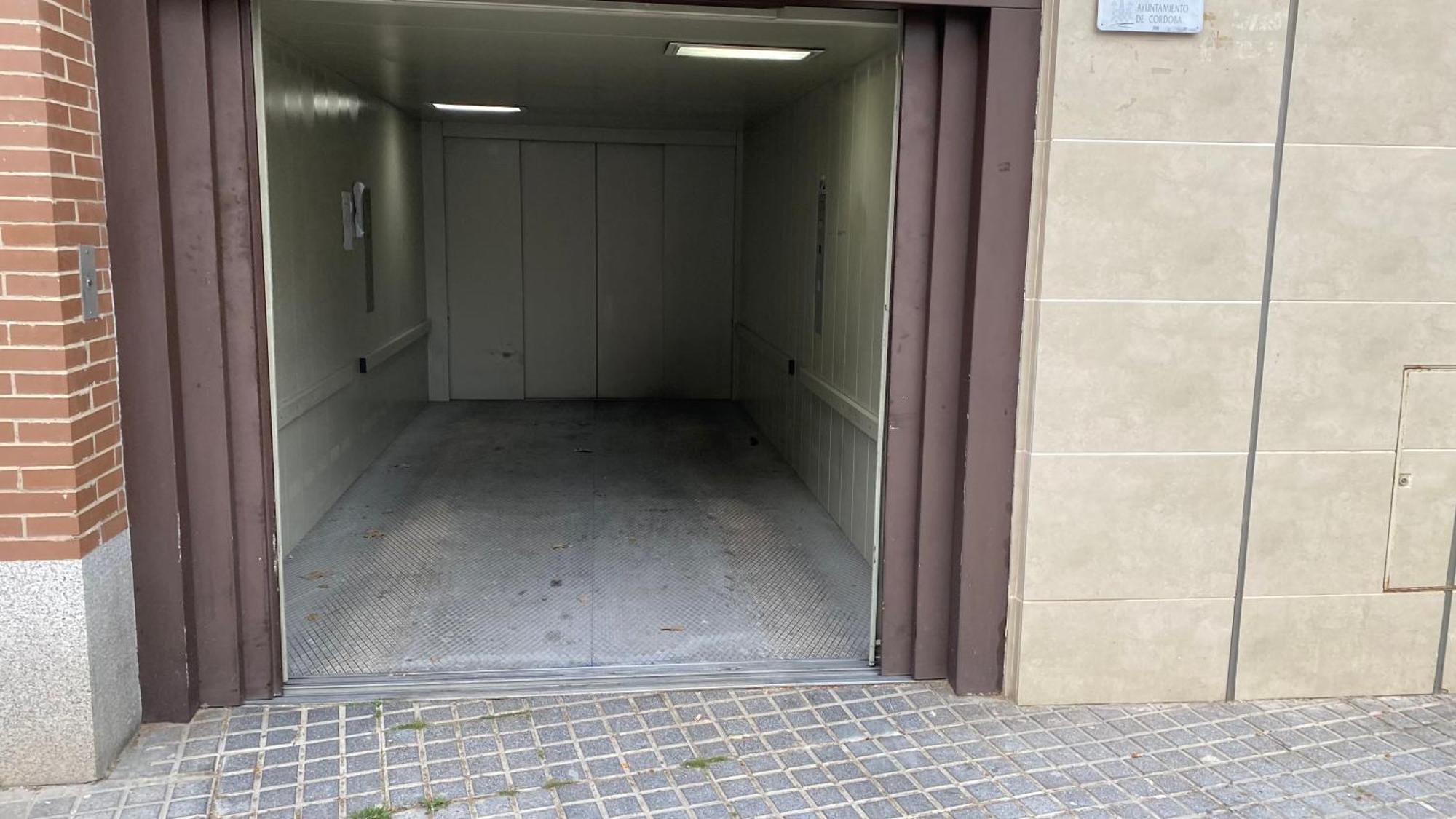 Duplex Junto Al Puente Romano Con Gran Terraza Y Parking Privado Kordoba Zewnętrze zdjęcie